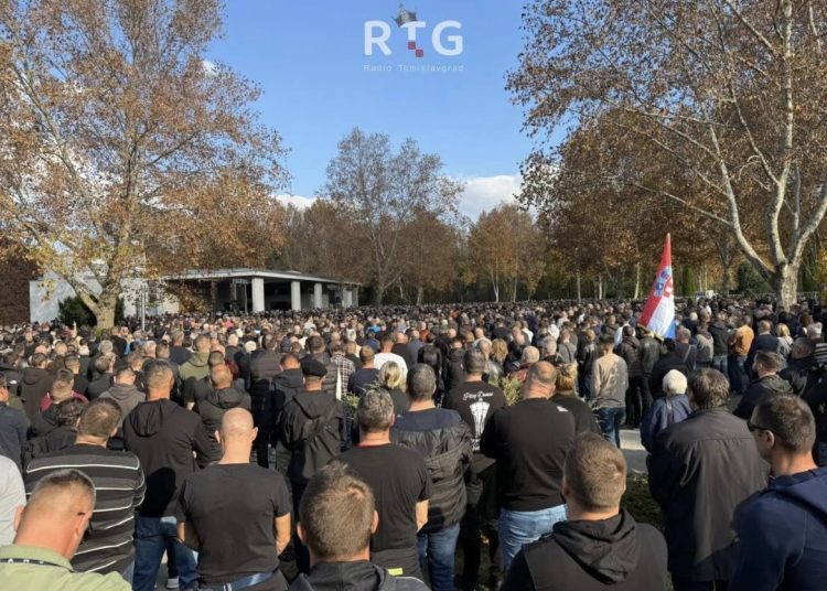 Posljednji ispraćaj Jean-Michela Nicoliera u Vukovaru: Život dao za Hrvatsku