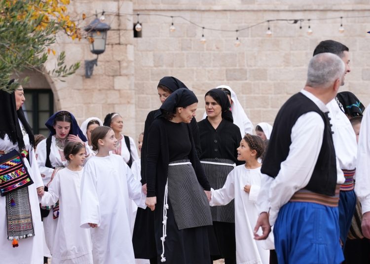 Pogledajte kadrove filma o dolasku franjevaca u Hercegovinu: Sudjelovali HKUD Mokro, Frama Široki Brijeg i FSR