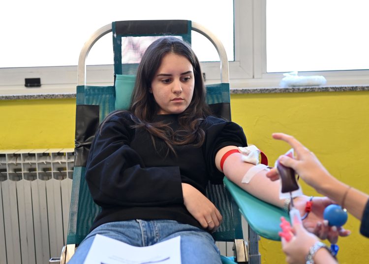 Učenici Srednje strukovne škole Široki Brijeg darovali 32 doze krvi