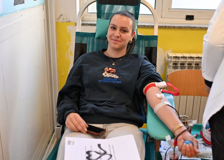 Učenici Srednje strukovne škole Široki Brijeg darovali 32 doze krvi