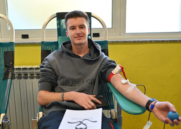 Učenici Srednje strukovne škole Široki Brijeg darovali 32 doze krvi