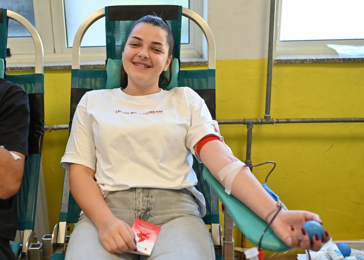 Učenici Srednje strukovne škole Široki Brijeg darovali 32 doze krvi