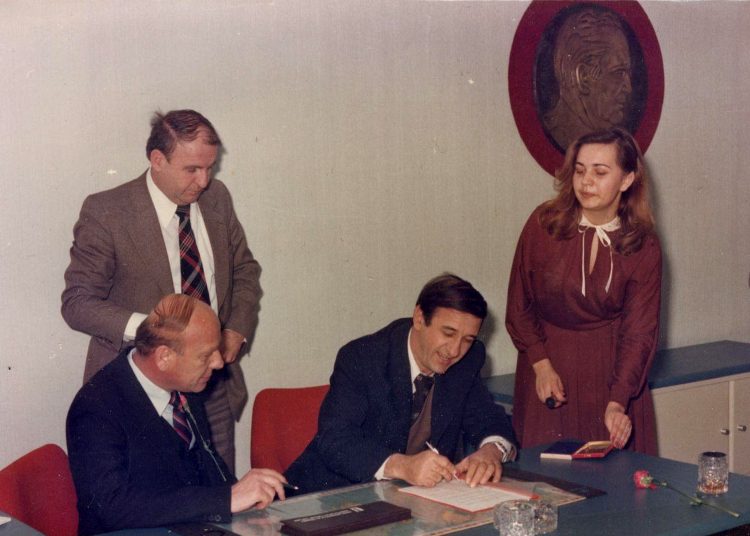 Digitalni arhiv objavio fotografije iz prošlosti: Otvaranje novih pogona “Metalca” na Lištici 1979.