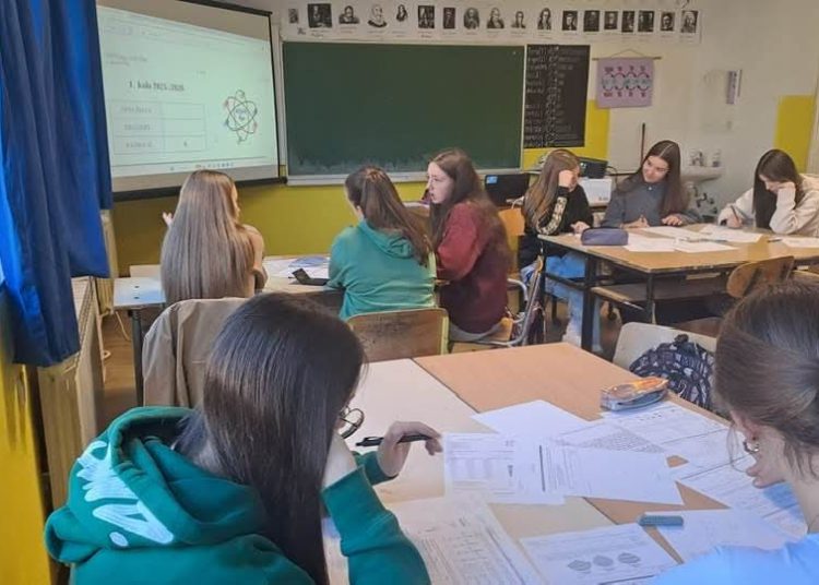 Učenici Prve osnovne škole Široki Brijeg sudjelovali na natjecanju ATOM liga