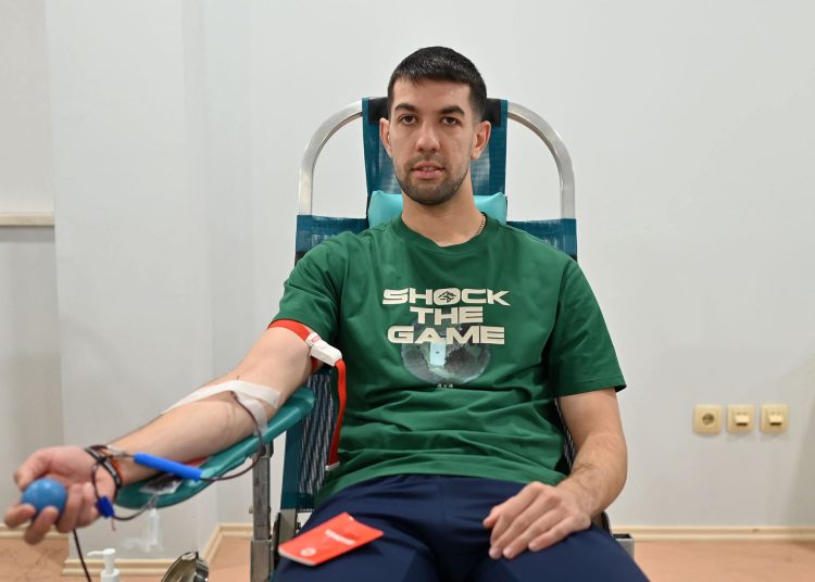 Zaposlenici Violete iz Gruda darovali 58 doza krvi