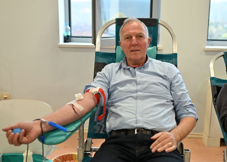 Zaposlenici Violete iz Gruda darovali 58 doza krvi