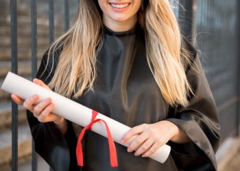 Grad Ljubuški objavio javni poziv za dodjelu financijskih potpora studentima