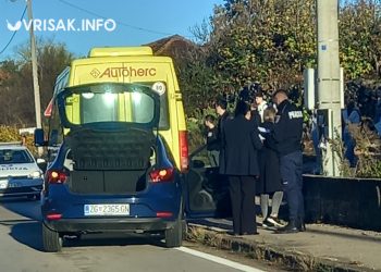 Prometna nezgoda u Grudama: Sudar kombija i osobnog vozila