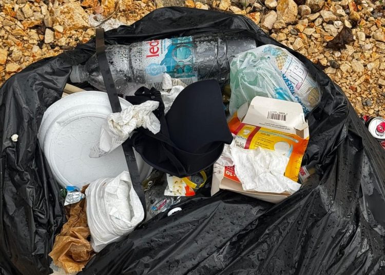 Netko je u središtu Širokog Brijega “izgubio” vrećicu s osobnim stvarima