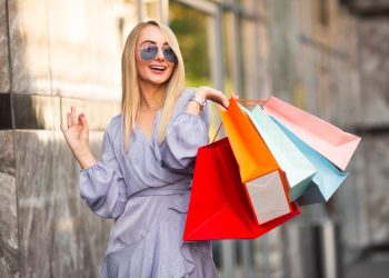 Ombudsmani u BiH upozoravaju potrošače na najčešće zamke i rizike koji prate Crni petak