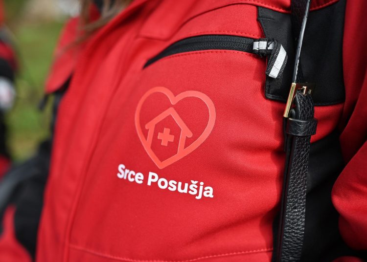 Njegovateljice ”Programa kućne njege – Srce Posušja” spremne za rad na terenu