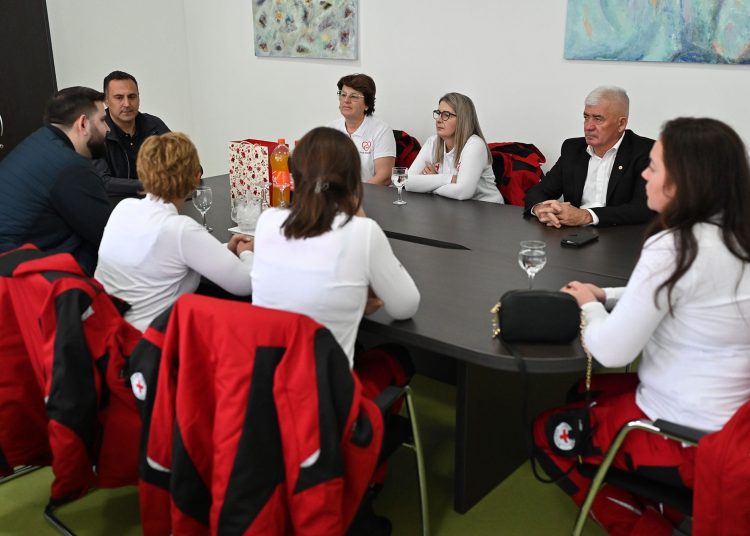 Njegovateljice ”Programa kućne njege – Srce Posušja” spremne za rad na terenu