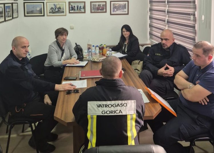 Dobrovoljni vatrogasci iz ŽZH položili test