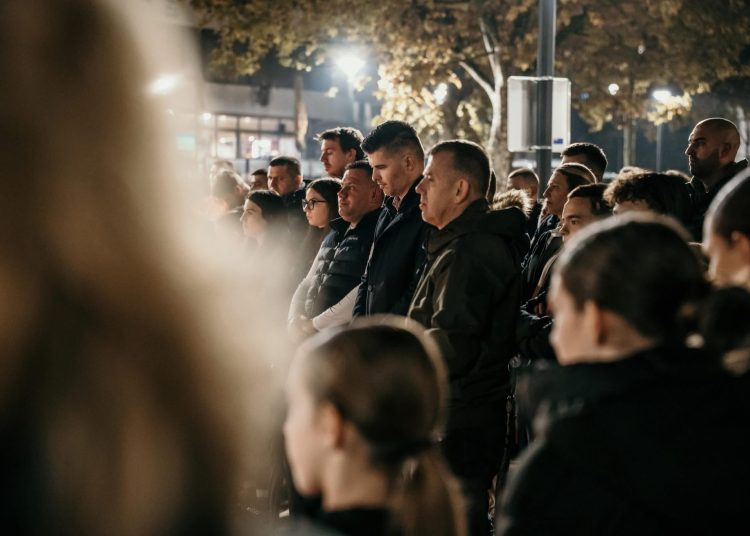 Široki Brijeg u znak sjećanja na Vukovar i Škabrnju