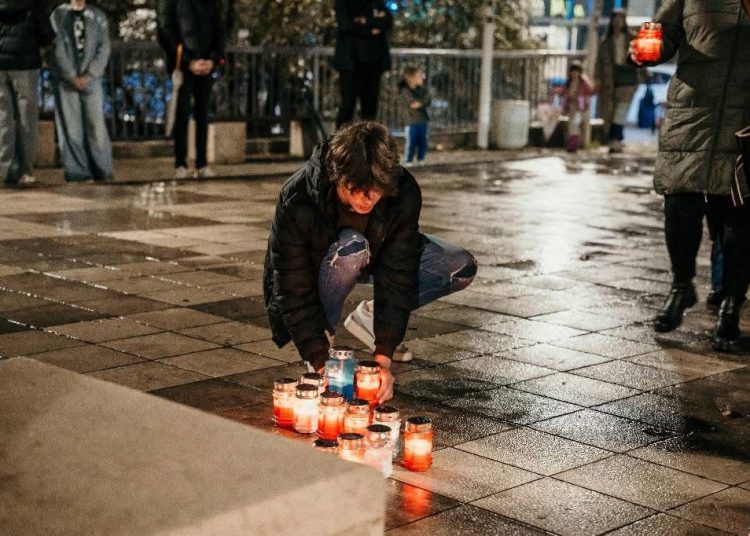 Široki Brijeg u znak sjećanja na Vukovar i Škabrnju