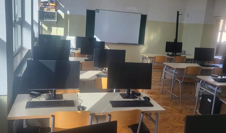 Široki Brijeg: Informatički kabinet OŠ Kočerin opremljen novom računalnom opremom