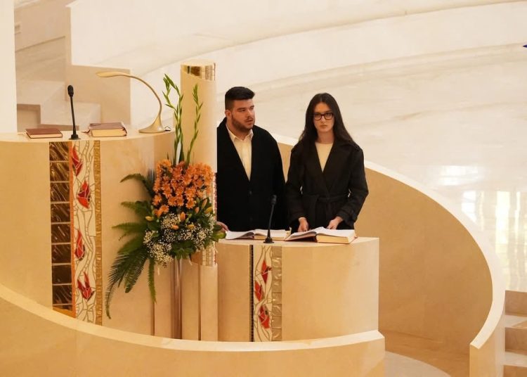 Svečano u Mostaru: Među 250 pjevača nastupili zborovi iz Širokog Brijega, Kočerina, Posušja i Ljubuškog