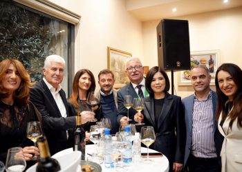 Svečano „Andrinje“ u Paoči: Kušanje mladog vina okupilo brojne dužnosnike