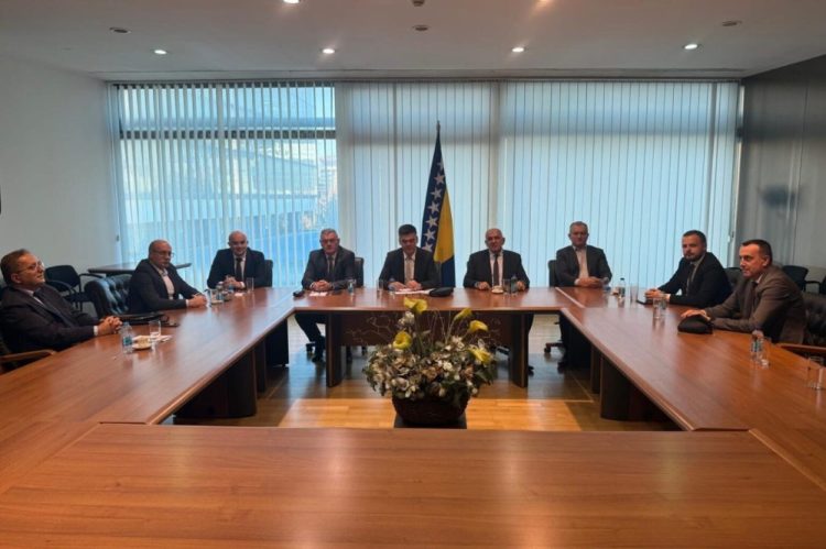 Pet hrvatskih stranaka najavljuje zajednički politički blok u BiH
