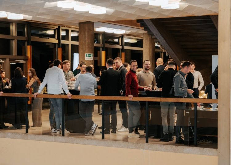 Širokobriješka večer u Zagrebu okupila 1.700 gostiju u Lisinskom