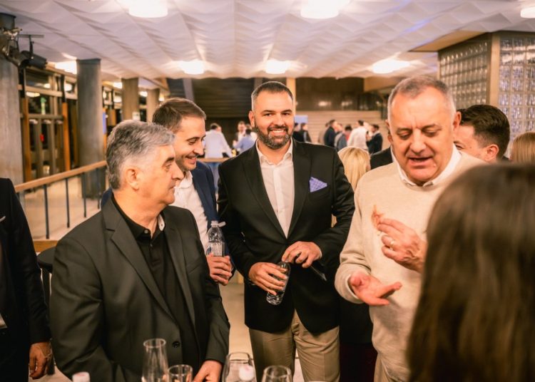 Širokobriješka večer u Zagrebu okupila 1.700 gostiju u Lisinskom