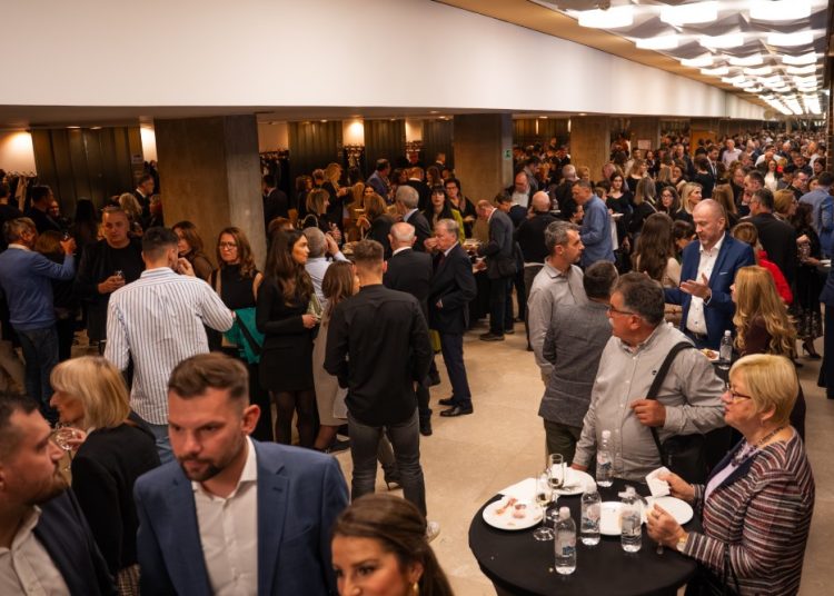 Širokobriješka večer u Zagrebu okupila 1.700 gostiju u Lisinskom