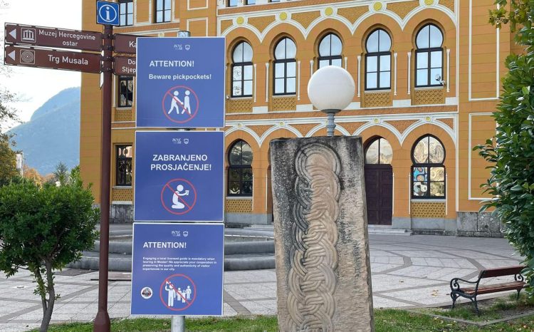 Novi znak na Španjolskom trgu u Mostaru: Upozorenja i zabrana