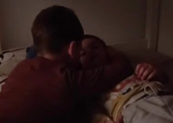 (VIDEO) Dirljiva molitva dječaka iz Posušja osvojila regiju: Mala braća pokazala veliko srce