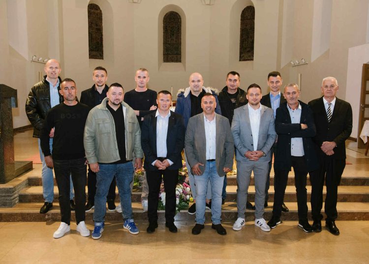 Široki Brijeg: Generacija 1999./2000. proslavila 25 godina mature