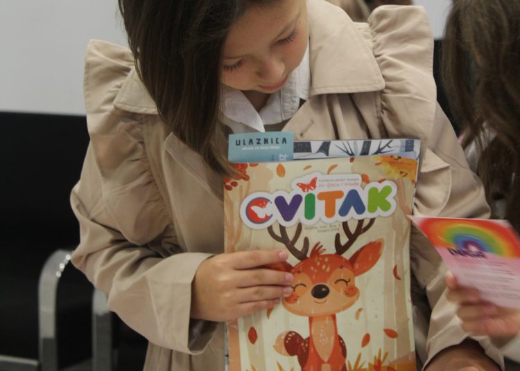 Mali Širokobriježani ispunili knjižnicu na svečanosti „Žene – pisci za djecu i mlade“