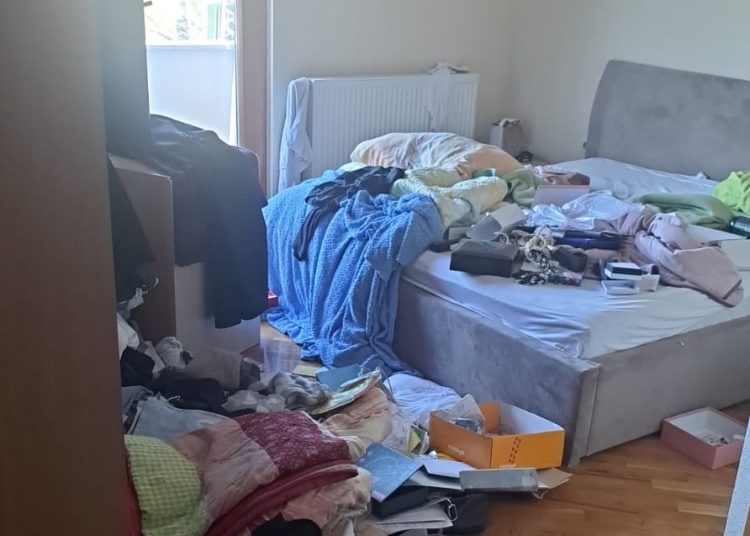 Široki Brijeg: Dok je obitelj bila na misi, lopovi im opljačkali kuću