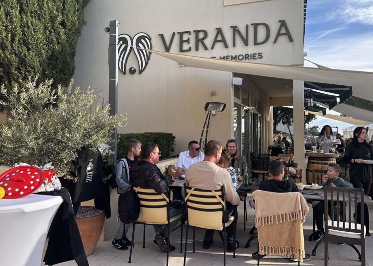 Par iz Širokog Brijega prikupio 31 tisuću eura za dječji odjel bolnice