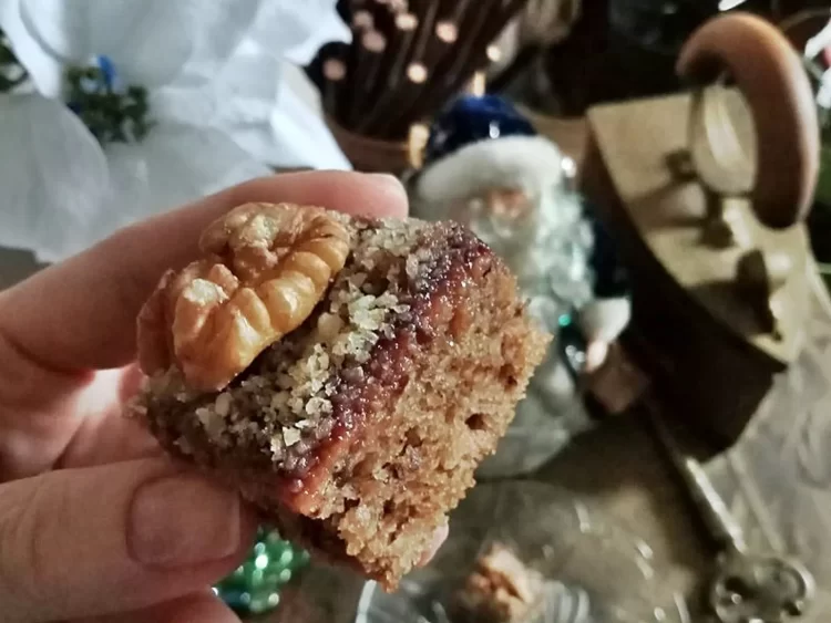 Recept za posni kolač s orasima i džemom