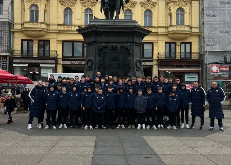 Mladi nogometaši Širokog Brijega u Zagrebu: Uživali u sport i blagdanskom duhu Adventa