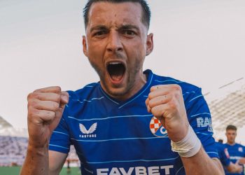 Derbi pun napetosti i kartona: Dinamo i Hajduk remizirali 1:1