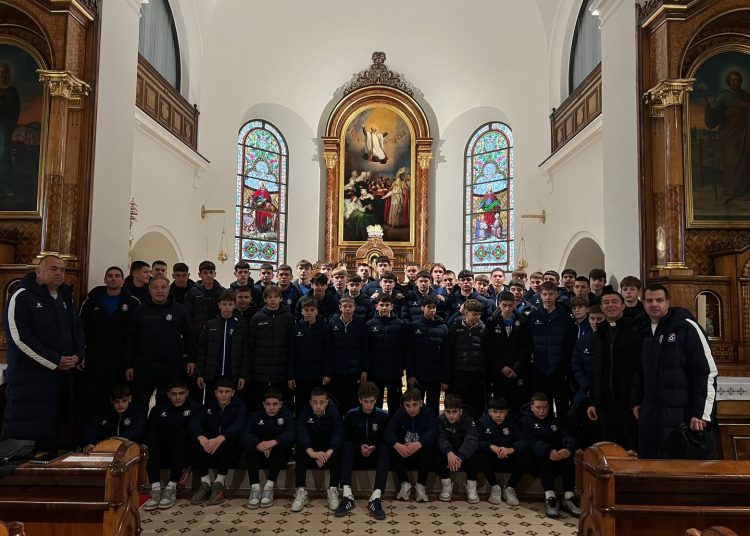 Mladi nogometaši Širokog Brijega u Zagrebu: Uživali u sport i blagdanskom duhu Adventa