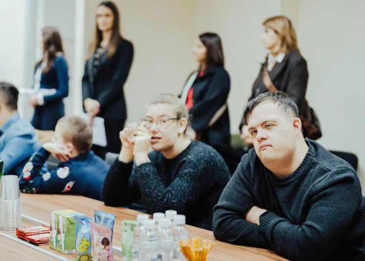 Predstavnici Marija Naša Nada na božićnom darivanju HNS-a BiH