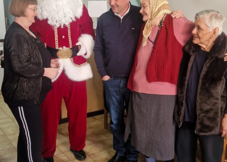 Gradonačelnik Kordić posjetio domove za starije u Mostaru: “Briga ne smije trajati samo za blagdane”