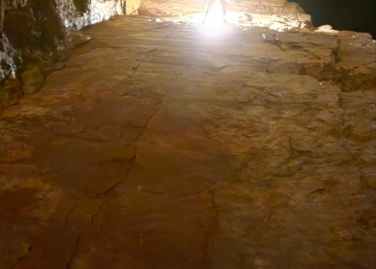 Led na 150 metara dubine u Mostaru: Spektakularno otkriće speleologa “Herceg”