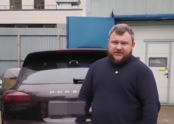 Stotine Porschea u Rusiji ostalo blokirano zbog tehničkog kvara