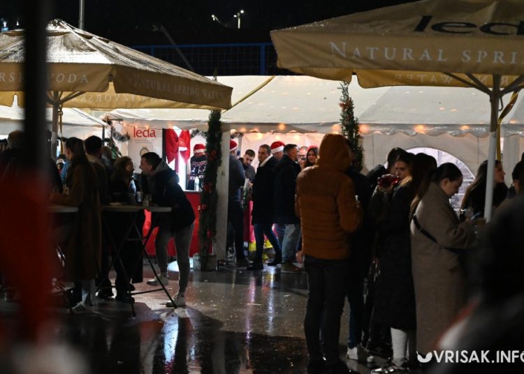 Advent u Mokrom: Giuliano rasplesao cijeli šator