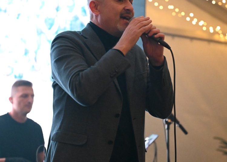 Advent u Mokrom: Giuliano rasplesao cijeli šator