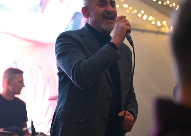 Advent u Mokrom: Giuliano rasplesao cijeli šator