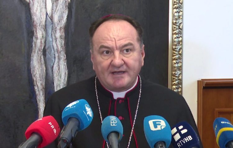 Biskup Petar Palić uputio božićnu čestitku