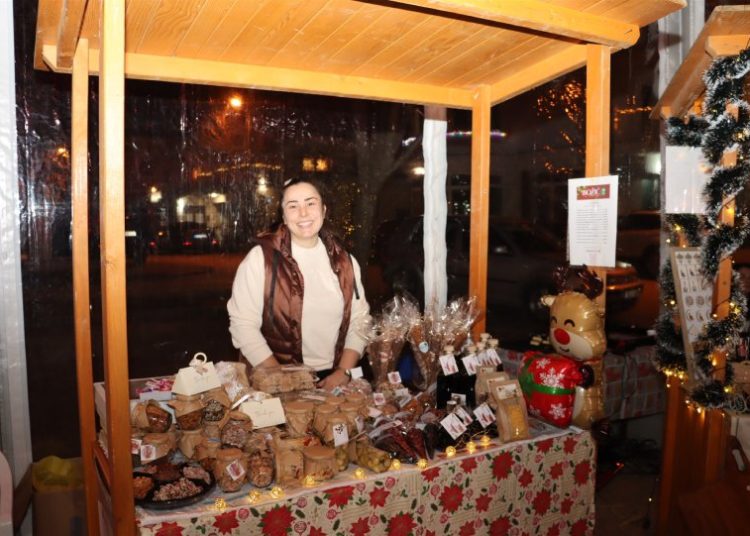 Božićno druženje u Posušju: Pogledajte kako je prošao prvi dan