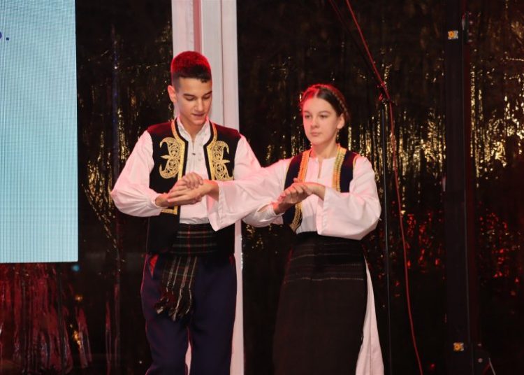 Božićno druženje u Posušju: Pogledajte kako je prošao prvi dan