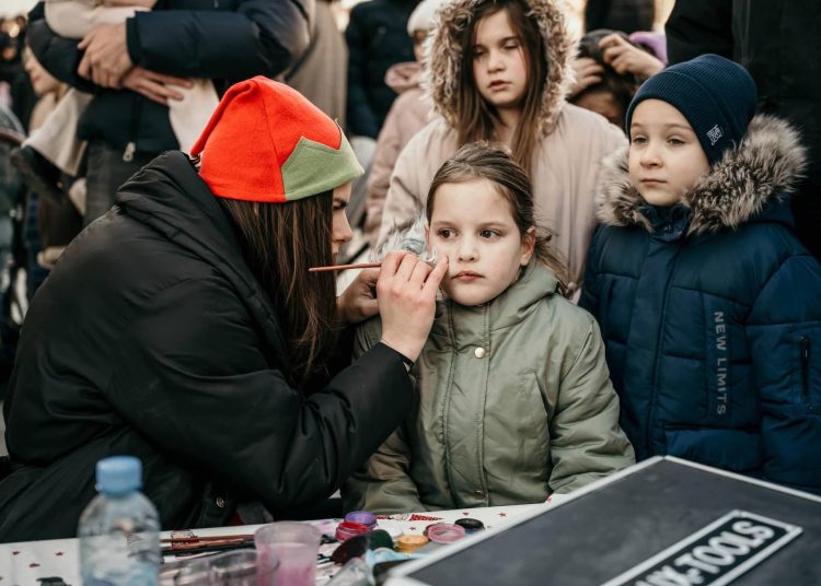 Široki Brijeg: Veseli dječji doček Nove godine na Trgu dr. Ante Starčevića