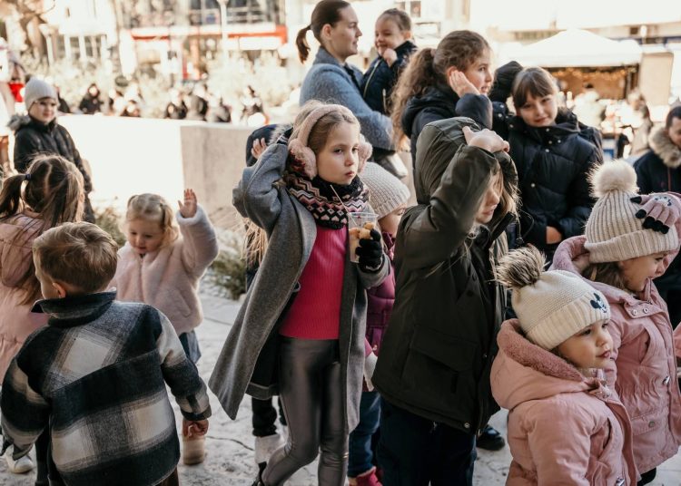 Široki Brijeg: Veseli dječji doček Nove godine na Trgu dr. Ante Starčevića