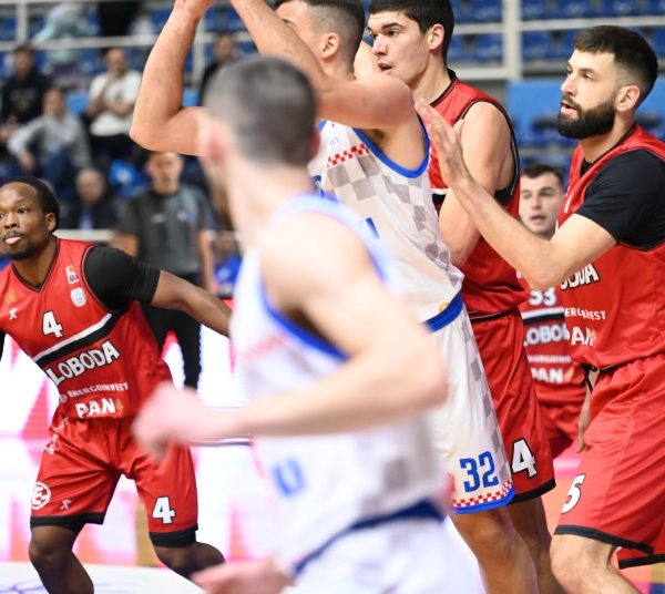 Košarkaši Širokog na Pecari slavili protiv Slobode