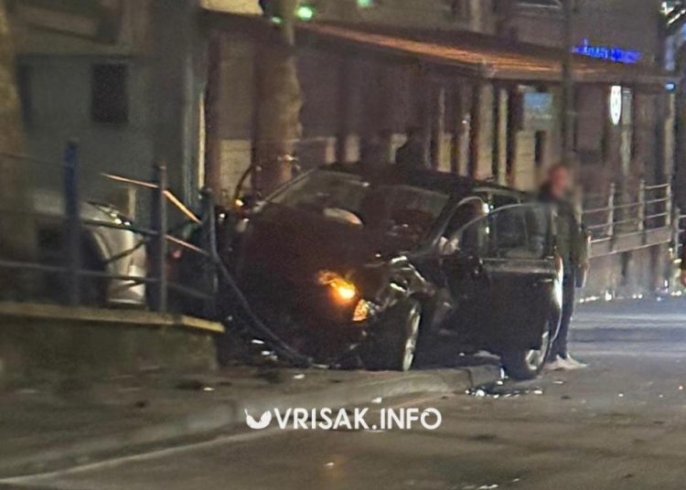 Široki Brijeg: Sudar dva Golfa kod dvorane na Pecari